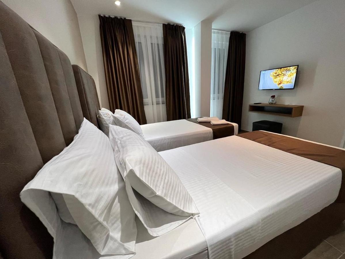 Comfort Hotel Струга Екстериор снимка