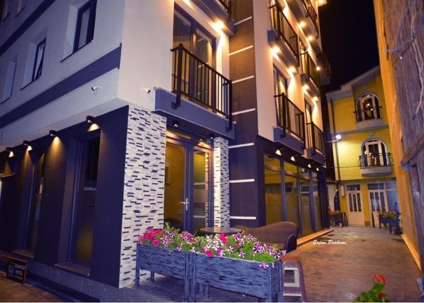 Comfort Hotel Струга Екстериор снимка