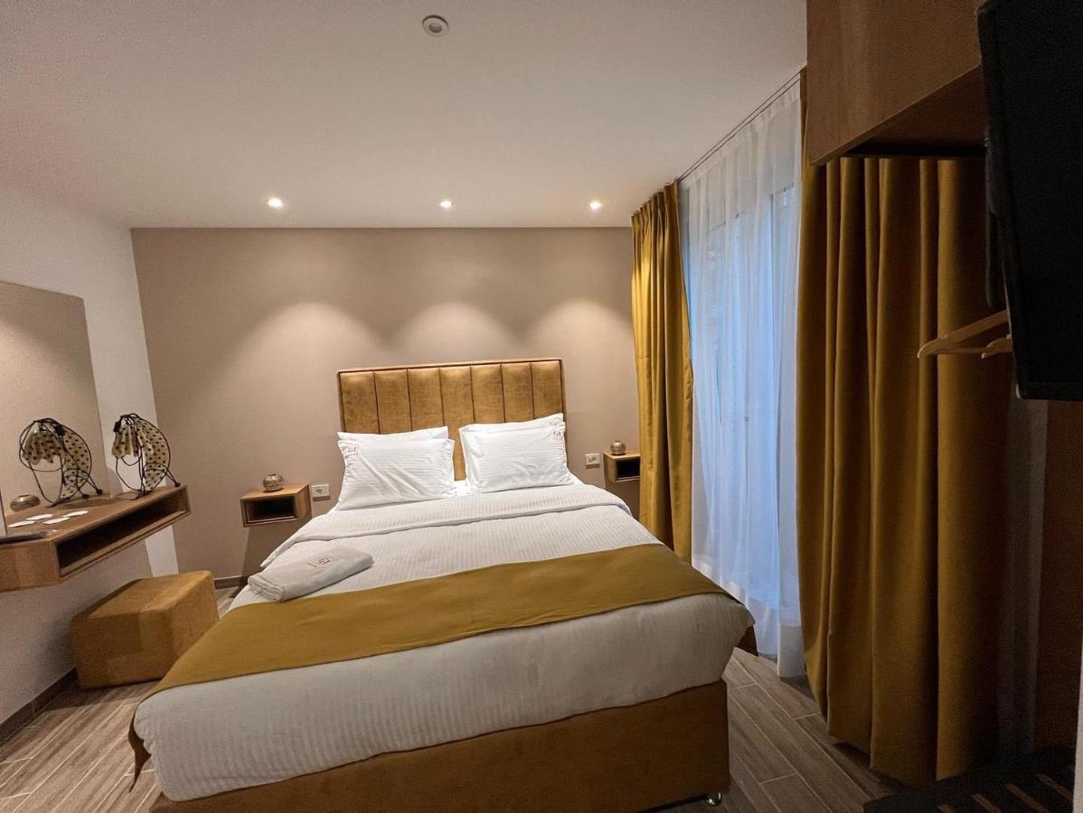 Comfort Hotel Струга Екстериор снимка