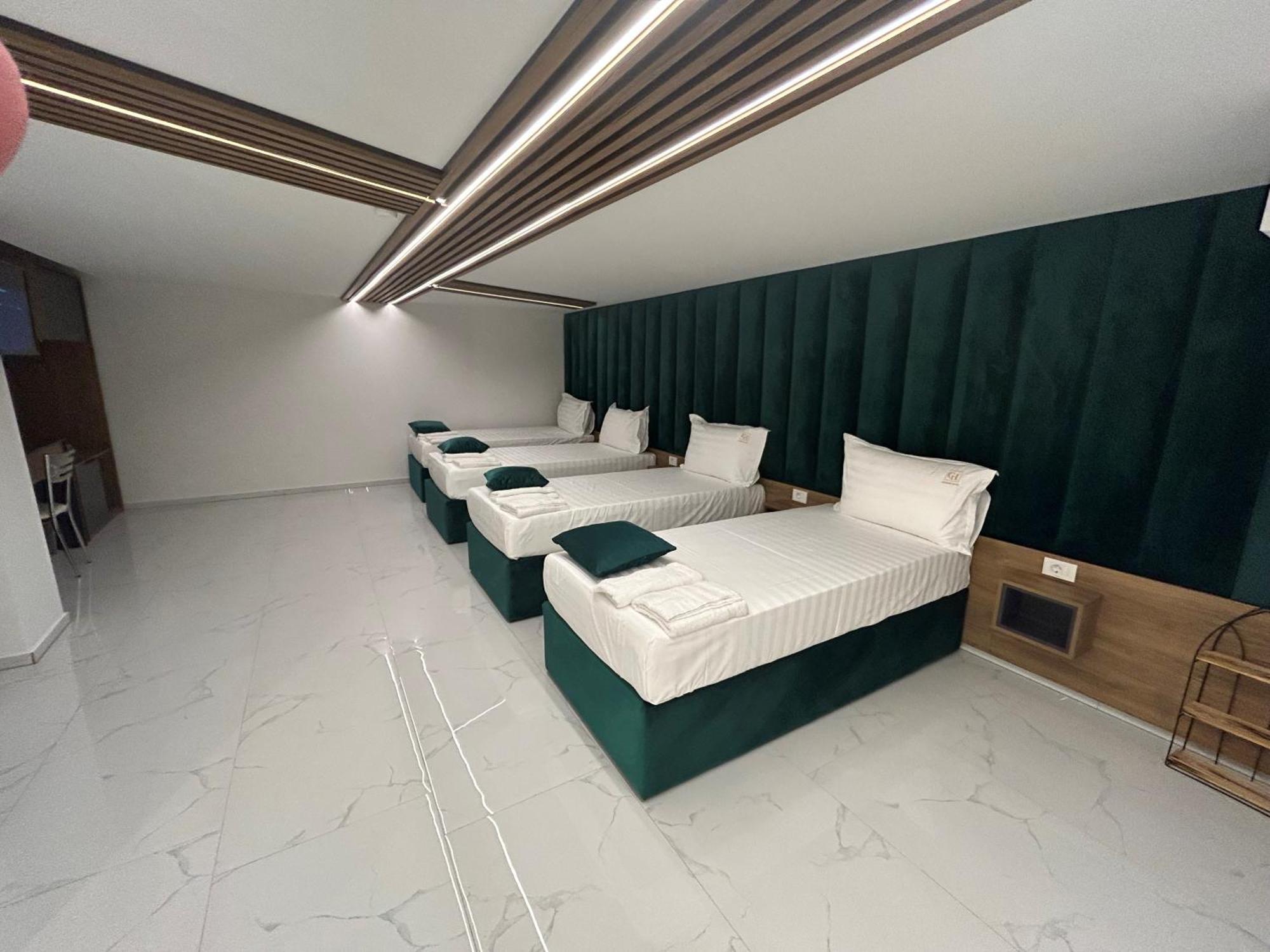 Comfort Hotel Струга Екстериор снимка