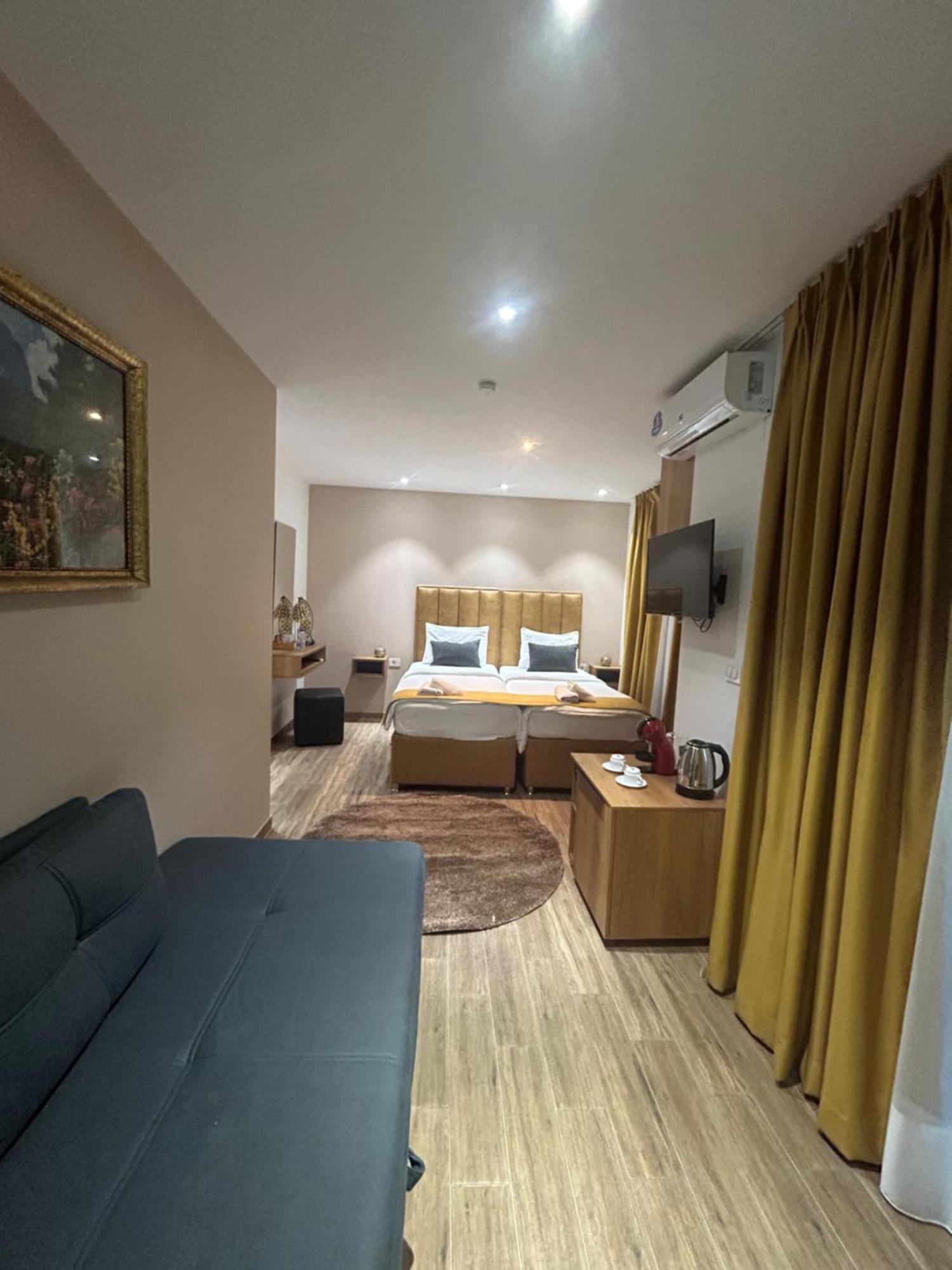 Comfort Hotel Струга Екстериор снимка