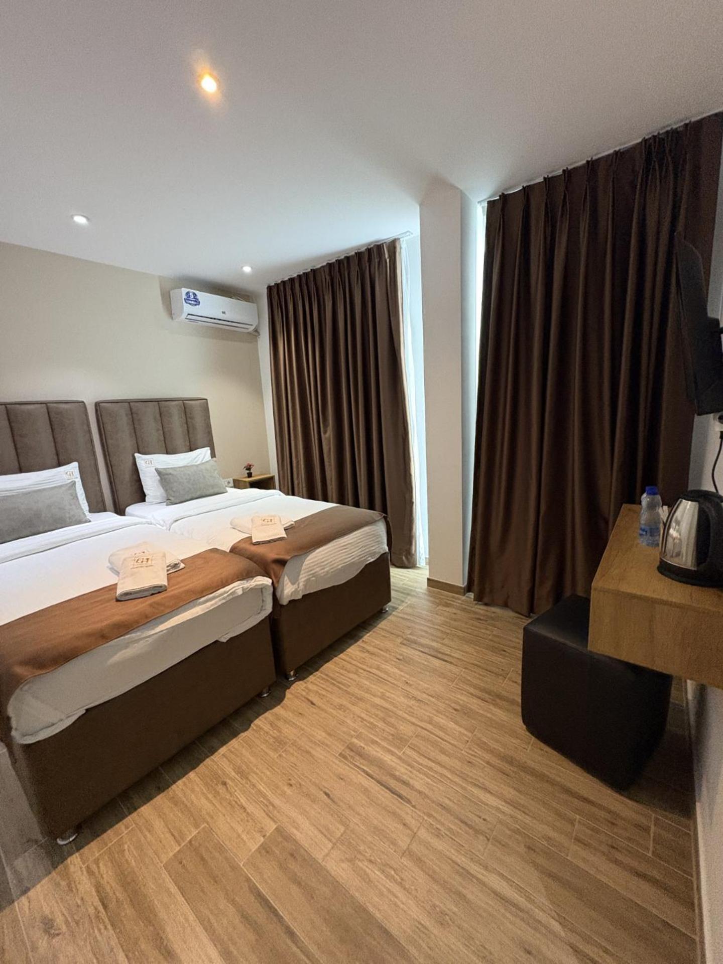 Comfort Hotel Струга Екстериор снимка